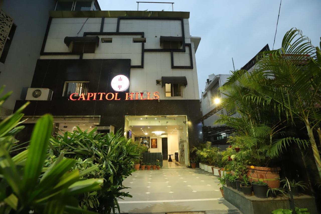 Hotel Capitol Hills - Greater Kailash Delhi Yeni Delhi Dış mekan fotoğraf