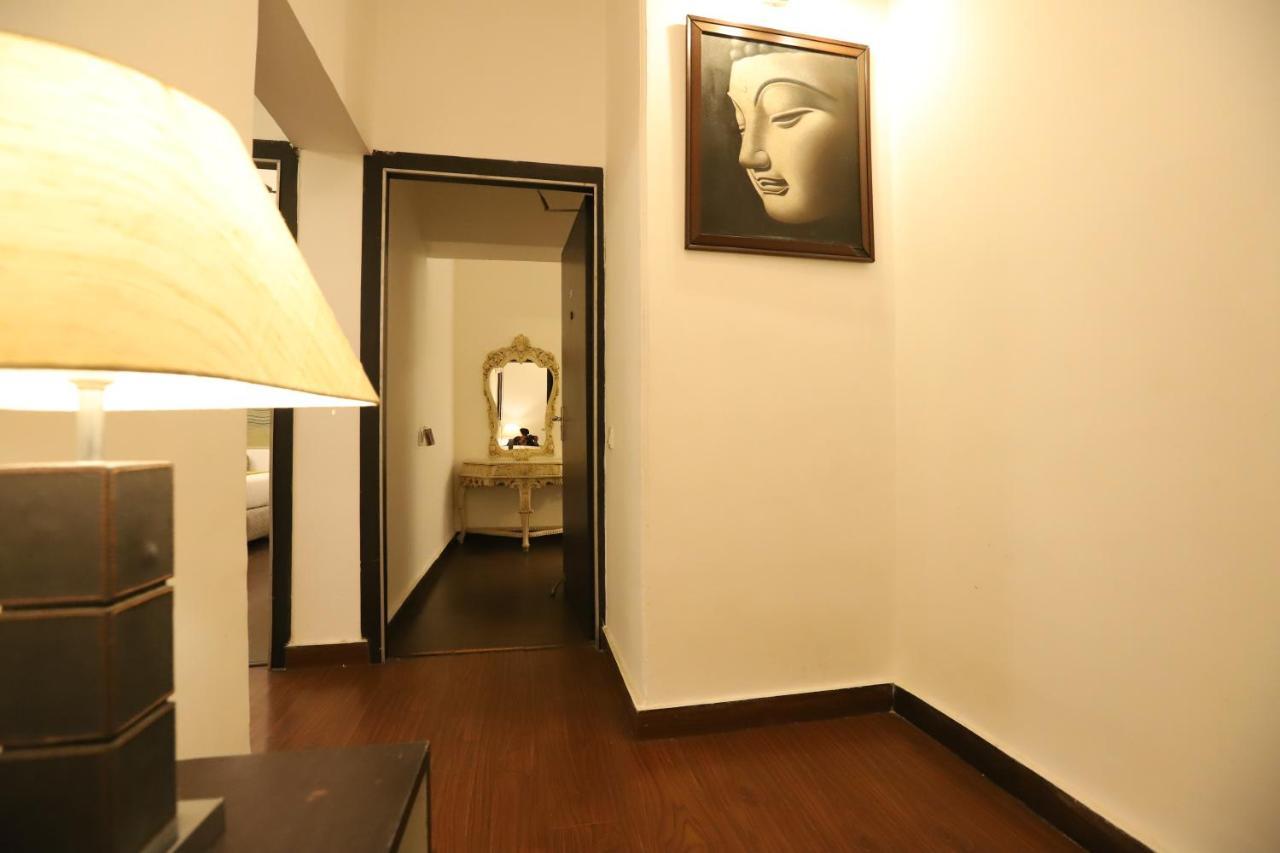 Hotel Capitol Hills - Greater Kailash Delhi Yeni Delhi Dış mekan fotoğraf